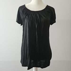 Gap Size S Black Short-sleeved Smocked Round Neck Casual Women's Summer Blouse T